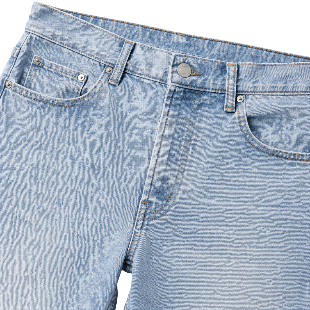 Premium Straight-Leg Denim Jeans – Light Wash | Founsturt